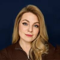 100+ "Polinska" profiles