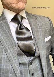 Find all men's clothing at h&m. London York Executive Attire Mens Fashion Suits Mens Outfits Suit And Tie