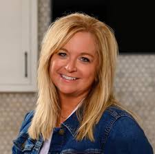 Colette Benson, Real Estate Expert