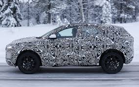 Jaguar E Pace Un Suv Compact A Motorisation Hybride Suv Voiture Hybride Rechargeable Jaguar