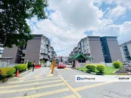 The facilities includes tv, fridge, wate﻿r heater, stove, living area, dinning area and built in kitchen cabinets. Pangsapuri Taman Tun Perak Cheras Trovit