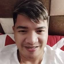 Kung pwede naman pala mangako ng ganun kadali, baka bukas makalawa, may  mangangako na kapag siya daw ay manalo ay magiging 20 pesos nalang per  litro ng krudo kaso for 2 days