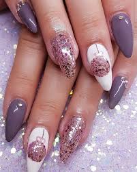 Easy Diy Christmas Nail Art Designs Diy Cuteness Even the awesome clear tape and to have a peice on the scissors was great to know.