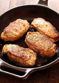 Easy Pan-Seared Pork Chops -