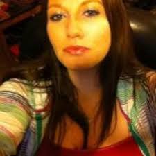 Jessica Caples's Instagram, Twitter & Facebook