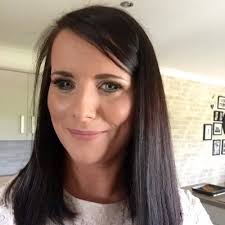 Tracey Stark (@tastark15)