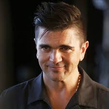 Juanes se asocia con Hard Rock en apoyo a su fundacion Mi Sangre