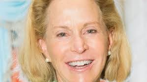 Jackie Albarran's Instagram, Twitter & Facebook