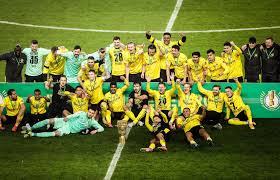 Hier seid ihr hautnah dabei wie sonst nur auf der südtribüne! å¤šç‰¹è'™å¾·ä¸­æ–‡ç²‰çµ²bvb 09 Borussia Dortmund Fanpage Tw Publicaciones Facebook