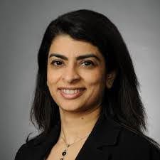 Linda Lage's Instagram, Twitter & Facebook