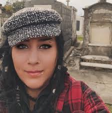 Donna Eakes's Instagram, Twitter & Facebook