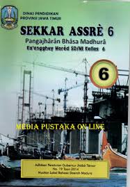 Menelaah prinsip penggunaan kata, kalimat, tanda baca dan ejaan. Buku Bahasa Madura Revisi Sekolah