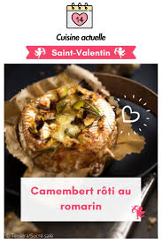 Camembert Roti Au Romarin Recettes Recette En 2020 Camembert Roti Repas Amoureux Alimentation
