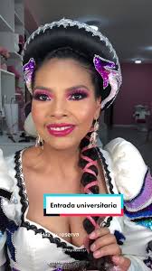Pre entrada y entrada universitaria, tenemos paquetes super economicos 😍🤩  #entradauniversitaria #caporal #lapazbolivia #maquillajeypeinado #makeup  #preentrada #combite #sansimon #morenada