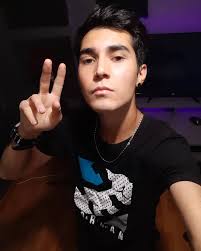 Ele Mora (@elemora.oficial) • Instagram photos and videos