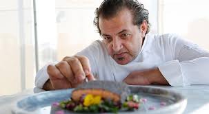 Aslen trabzon' lu olan mehmet usta 20 şubat 1973 tarihinde düzce'de doğdu. Masterchef Mehmet Yalcinkaya Kimdir Master Sef Mehmet Yalcinkaya Sef Nereli Ve Kac Yasinda