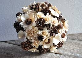 Chaque fleur est porteur d'un message particulier. Pommes De Pin 55 Idees De Bricolage Et Deco Pomme De Pin Noel Pomme De Pin Deco Pomme De Pin Fleurs En Bois