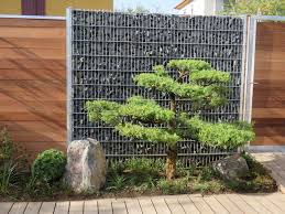 Das ziel der fernöstlichen gartenkunst ist es, mit kiesflächen, steinen und formgehölzen landschaften im miniaturformat nachzubilden. Kyoto In Hessen Teich Wasserfall Und Moos In Harmonie Asiatisch Garten Frankfurt Am Main Von Kokeniwa Japanische Gartengestaltung