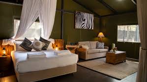 Compare loads of accommodation deals where you can pay now or later! Zoofari Lodge Taronga Conservation Society Australia