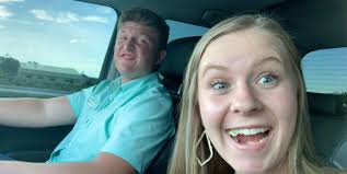 morgan holcomb (@moholcomb42)