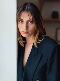 Ella Camina Sola (TV Series 2023– )