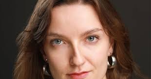 Rose Stringer's Instagram, Twitter & Facebook