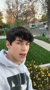 Brooklyn Rowland's Instagram, Twitter & Facebook