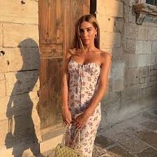Ann Kathrin Gotze Auf Instagram Desert Rose In 2020 Fashion Fashion Looks Strapless Dress