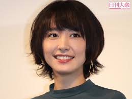 新垣结衣（yui aragaki) presents fashion of 60s on magazine nylon japan in june, 2015. æ–°åž£çµè¡£ ã‚µãƒ³ãƒ‰ã‚‚è¹´æ•£ã‚‰ã™ æ—¥æœ¬1ä½ ãƒ‰ãƒ©ã‚´ãƒ³ å¤§æ²³ æ–°å¢ƒåœ° ã®æœŸå¾… æ—¥åˆŠå¤§è¡†