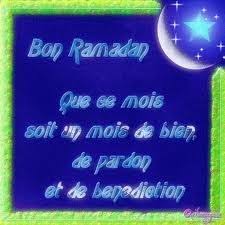Amis musulmans, je voudrais vous souhaiter un bon ramadan je vous admire pour votre effort spirituel renouvelé tous les ans manger et boire sont une chance que votre privation soit une joie. Bon Ramadhan Bar