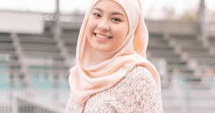 Nữ ca sĩ mắc Covid-19 qua đời 3 ngày sau sinh