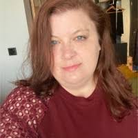 Bethany Minton's Instagram, Twitter & Facebook