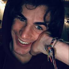 Malachi Mills (malachi330mills)