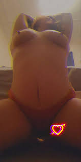 Im ready to please your husband.. 25, f, near fort Wayne Indiana. nudes |  GLAMOURHOUND.COM