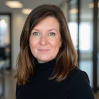 2100+ "Stickler" profiles