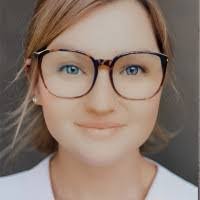 Crystal Damico's Instagram, Twitter & Facebook