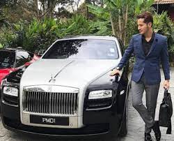Ramai yang tidak tahu beliau sebenarnya pandai dekor rumah dan garden sendiri. Jpj Rampas Rolls Royce Milik Aliff Syukri