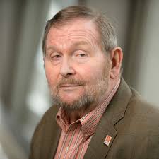 Bernard Newcomb, Blind Software Engineer, Helped Launch E*Trade