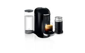 You press the top coffee button and the machine warms up, the green light becomes steady and it's ready to brew. Vertuoplus Deluxe Black Round Head Aeroccino Bundle Coffee Machine Nespresso Canada