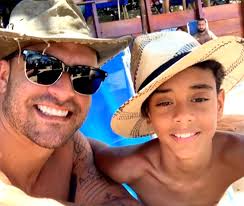 Deixa eu ir à luta. Diogo Nogueira Se Derrete Ao Falar Do Filho De 13 Anos Fora Da Curva E De Casa Gshow