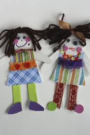 Selbst Gemachte Papierpuppen Gluckliche Hooligans Basteln Mit Stoffresten Basteln Gemachte Glucklic Papierpuppen Basteln Fruhling Kinder Bastelarbeiten