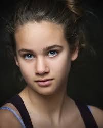 Jessenia Espinal's Instagram, Twitter & Facebook