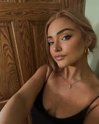 lillian grace（@gracehathcoat）• Instagram 相片與影片