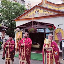 | biserica izvorul tamaduirii (sos. Biserica Izvorul Nou AcasÄ Facebook