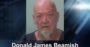 Allen County Man wielding swords at neighbors is in police custody