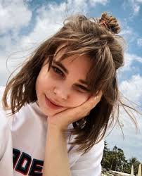 10 Hairstyles To Rock When You Have Bangs Crazyforus In 2020 Aesthetic Hair Hair Styles Cute Hairstyles For Short Hair