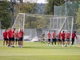 Die offizielle größe eines fußballfeldes ist klar definiert. Fussballtore Vindico Sport Gmbh Deutscher Sportgeratehersteller