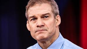 How Paint Can Transform a Fireplace with Sharon Grech