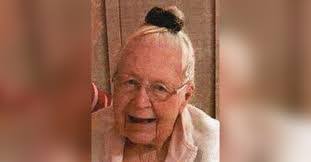 Edward Hayman's Instagram, Twitter & Facebook