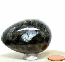 Though not prone to flights of fancy, larkivite is a stone of magic and has a powerful capacity to stimulate metaphysical abilities and increase intuition by connecting the bearer to their higher self. 55mm Larvikite Egg Natural Labradorite Moonstone Sparkling Crystal Stone India Ebay